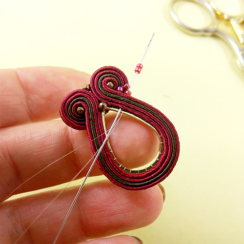 kolczyki sutasz Wiśnie w czekoladzie