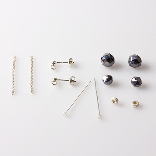 błyszczące kolczyki z terahertzem