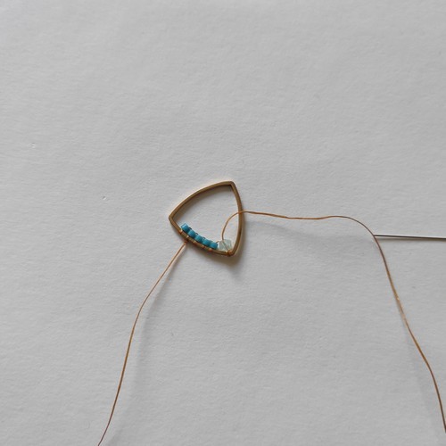 kolczyki ściegiem brick