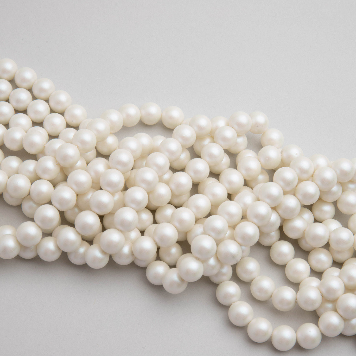 koralik kulka gladka matowa biala perla PH0990