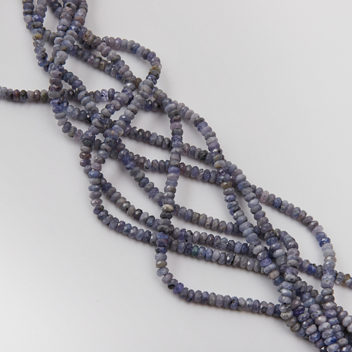 koralik opona fasetowana fioletowa tanzanit DK0110