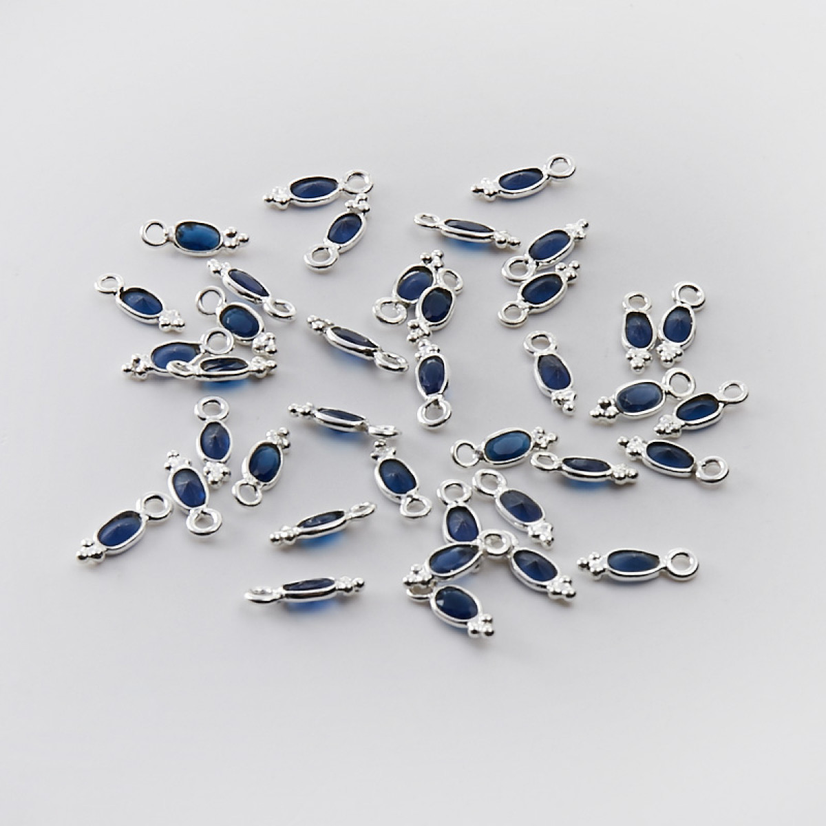 zawieszka w srebrnym okuciu szafir PS6469A