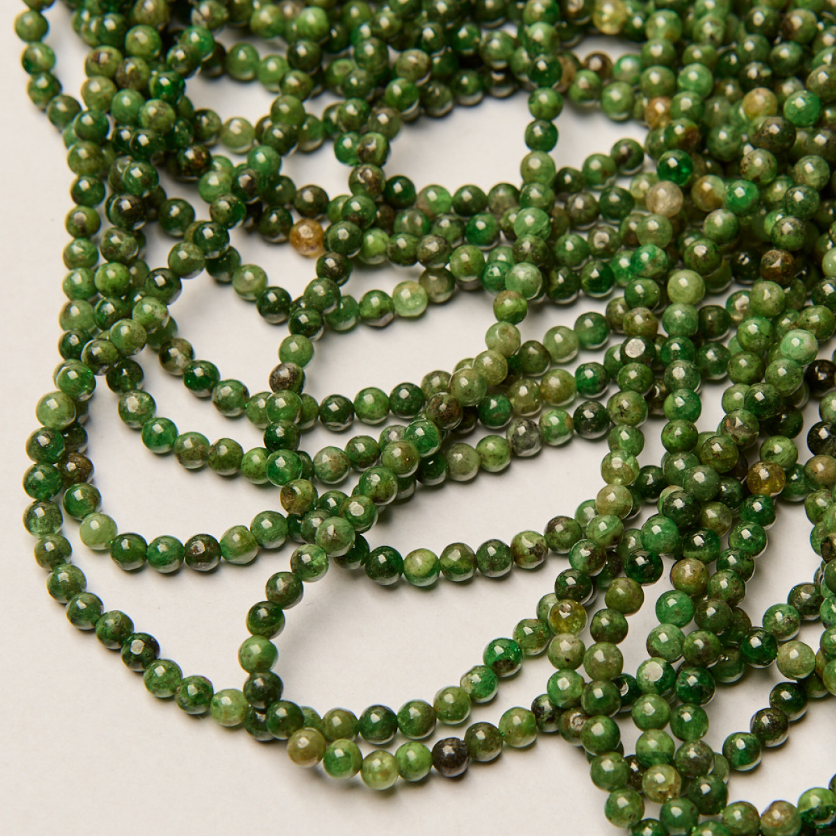 zielony diopsyt, koralik gładka kulka, DK3119