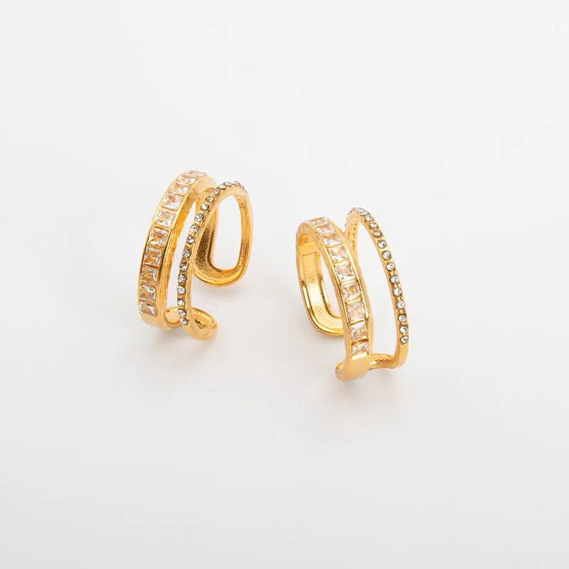 Pierścionek obrączka ze stali chirurgicznej z cyrkoniami w kolorze złotym 18 mm [ST9287B]