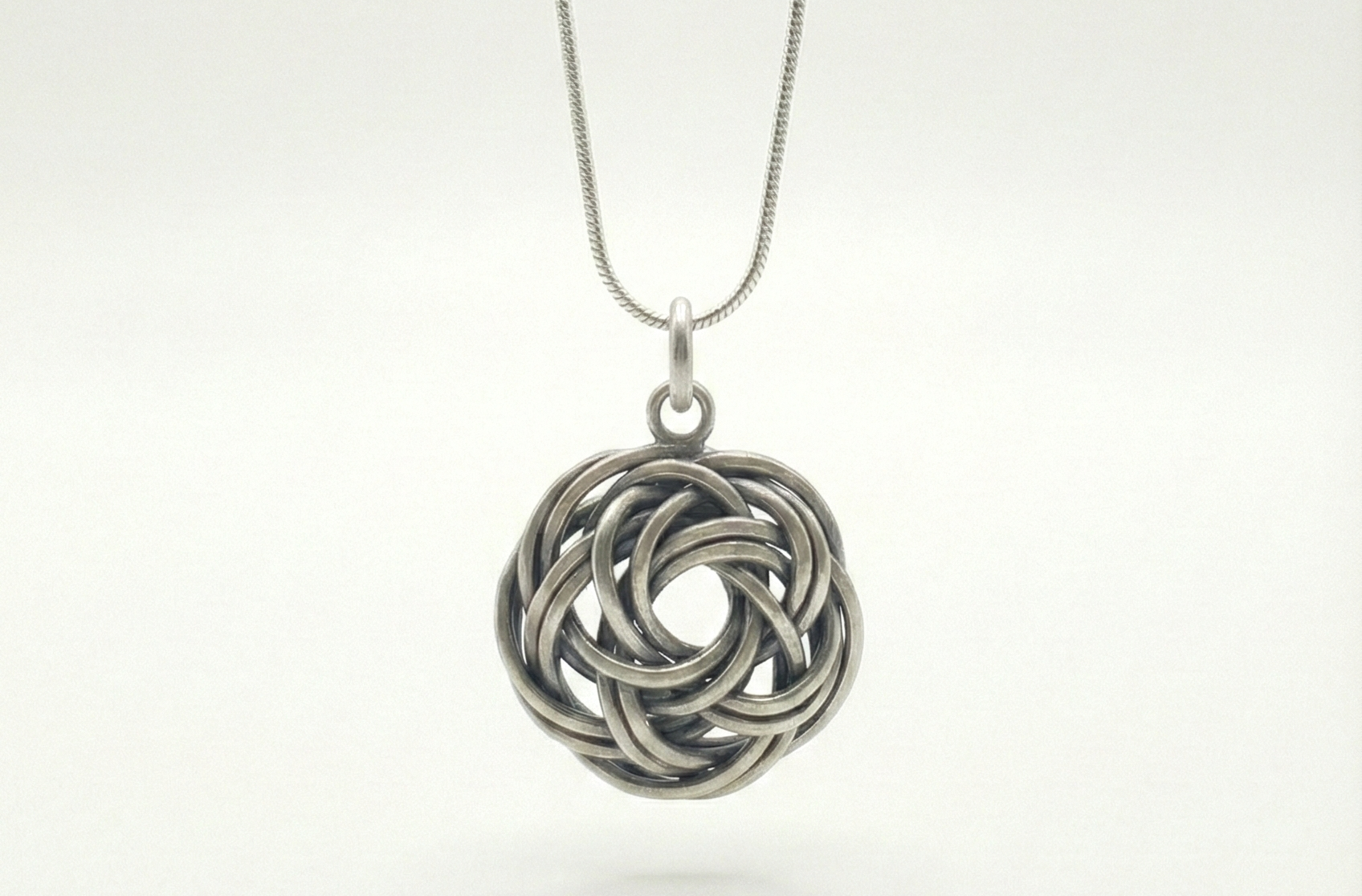 Algierski wezel milosci